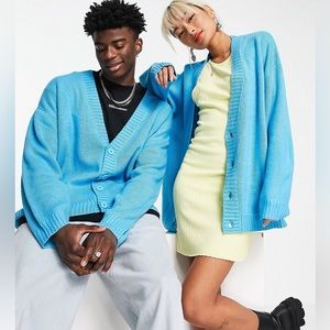 Unisex boxy knitted cardigan in blue